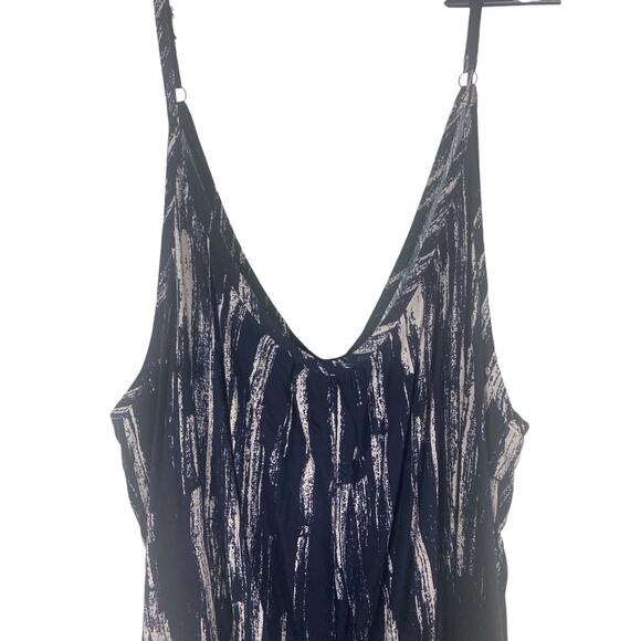 Womens Size 3xl one piece Romper Black w/ pockets - Picture 2 of 7